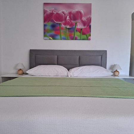 Apartments & Rooms Mila Banjol Extérieur photo