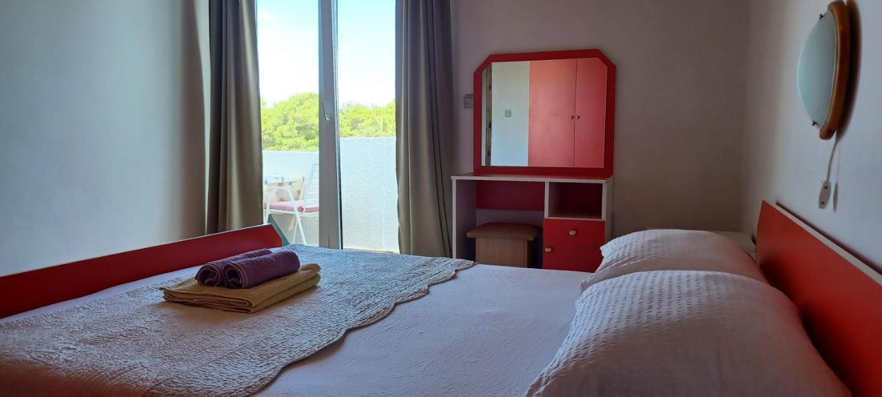 Apartments & Rooms Mila Banjol Extérieur photo